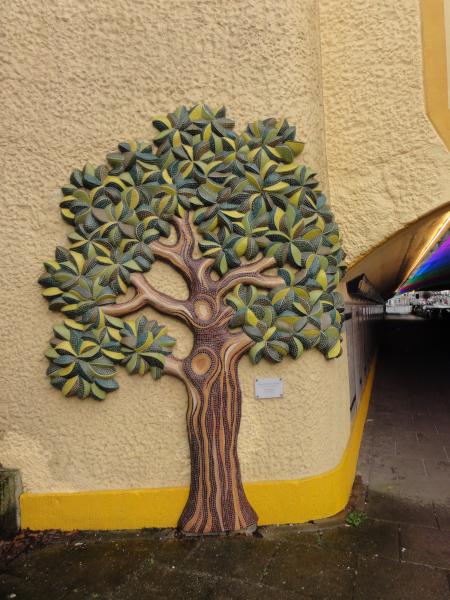 Lebensbaum am Bremer Friedenstunnel